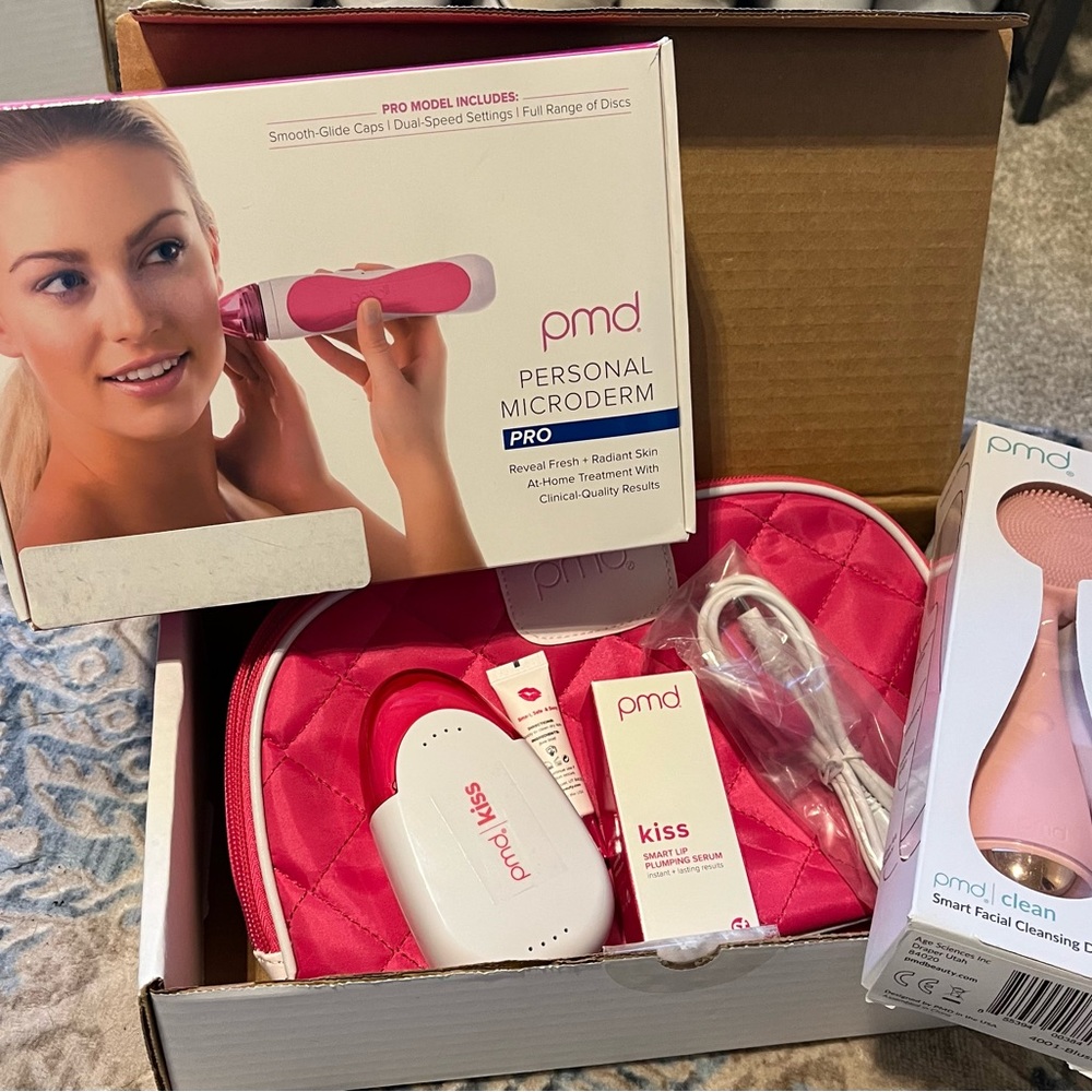 3 pack includes pmd Microderm pro, smart facial cleaning device, pmd kiss